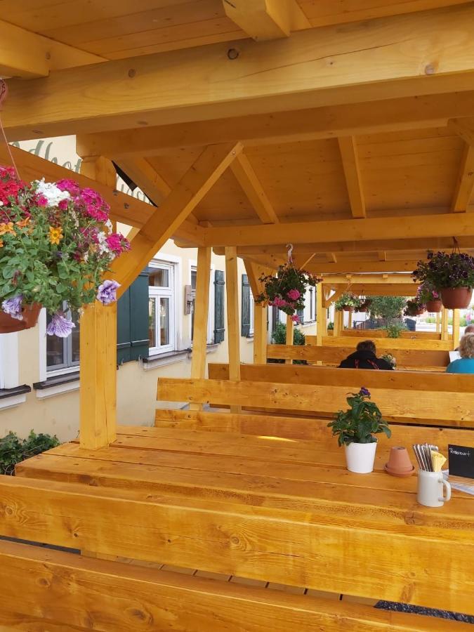 Landhotel Zum Boehm Рот Экстерьер фото