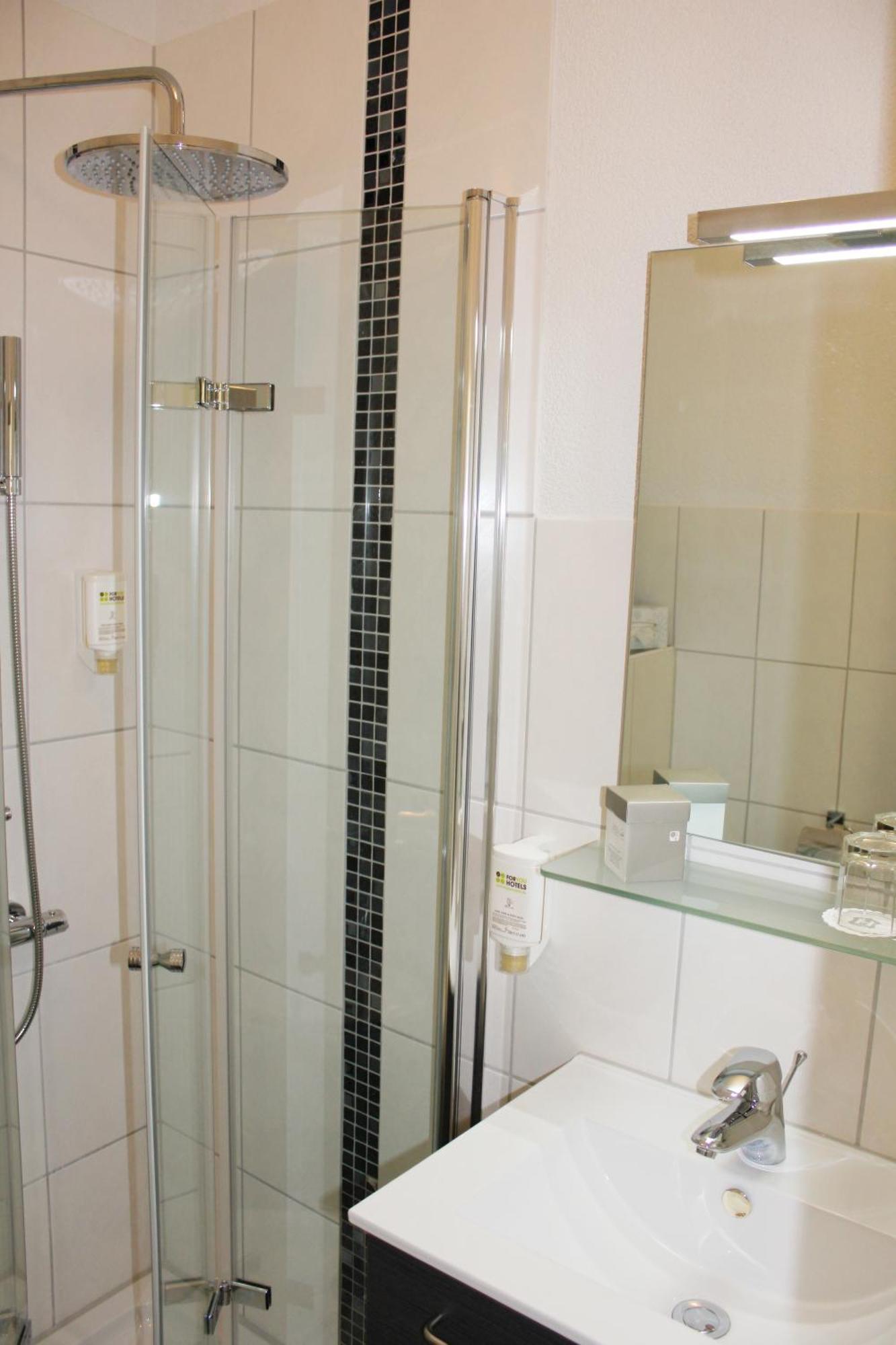 Landhotel Zum Boehm Рот Номер фото