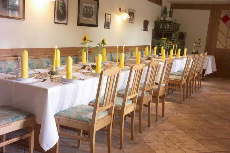 Landhotel Zum Boehm Рот Экстерьер фото